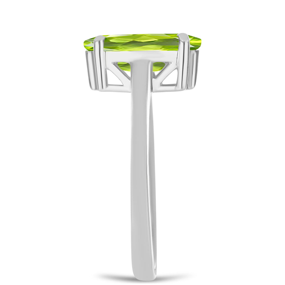 Inel din Argint 925 ( 2.57 grame ) cu Peridot Changbai 1.81 Carate 4 