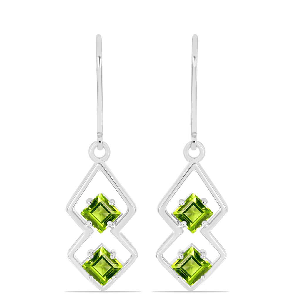 Cercei din Argint 925 ( 2.71 grame ) cu Peridot Changbai 1.51 Carate