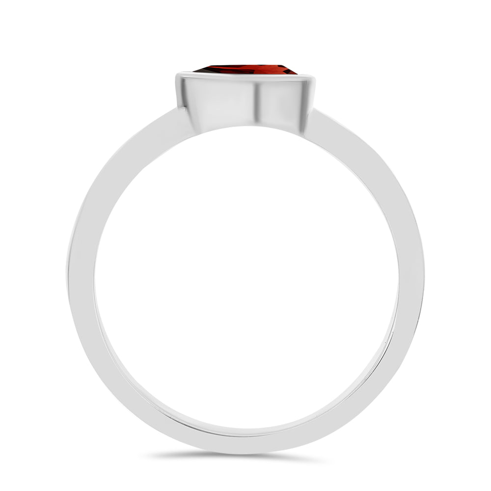 Inel din Argint 925 ( 1.89 grame ) cu Granat Barton 0.79 Carate 3 