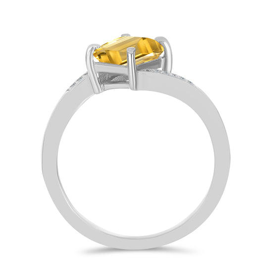 Inel din Argint 925 ( 2.85 grame ) cu Citrin Ural și Topaz Alb 1.21 Carate