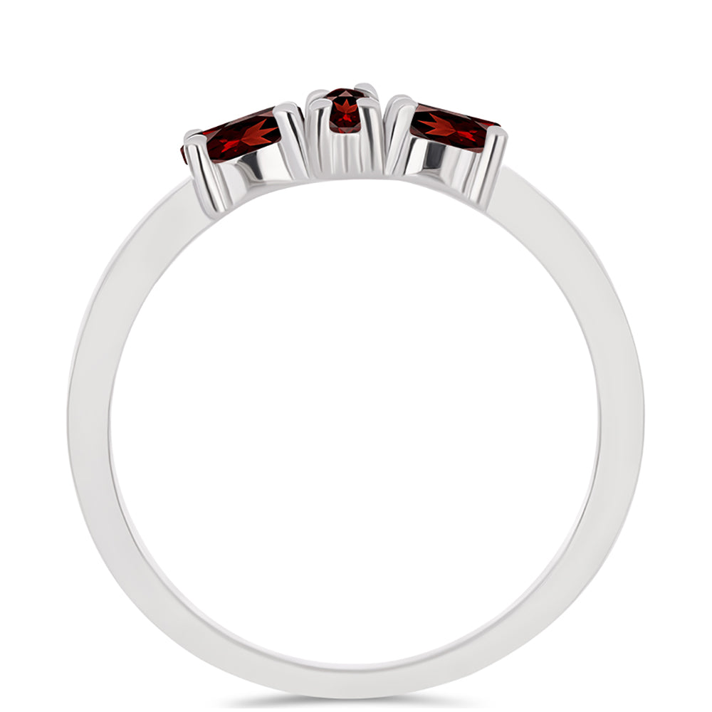 Inel din Argint 925 ( 1.89 grame ) cu Granat Barton 0.6 Carate