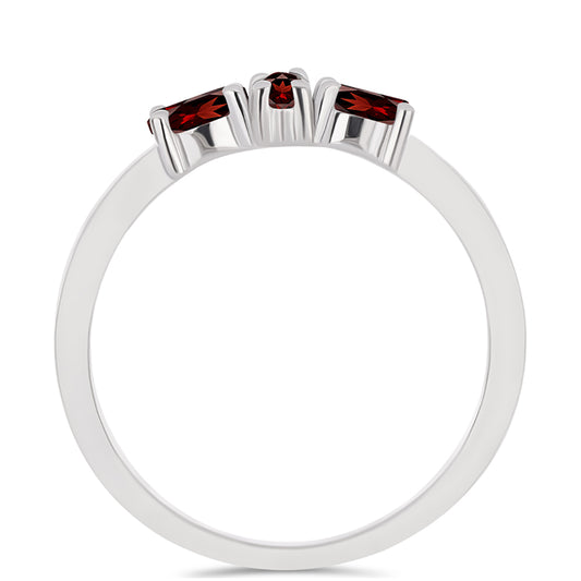 Inel din Argint 925 ( 1.89 grame ) cu Granat Barton 0.6 Carate