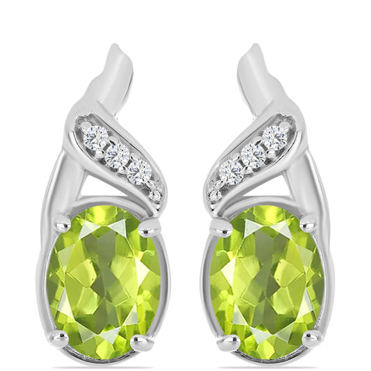 Cercei din Argint 925 ( 3.55 grame ) cu Peridot Changbai și Topaz Alb 2.7 Carate