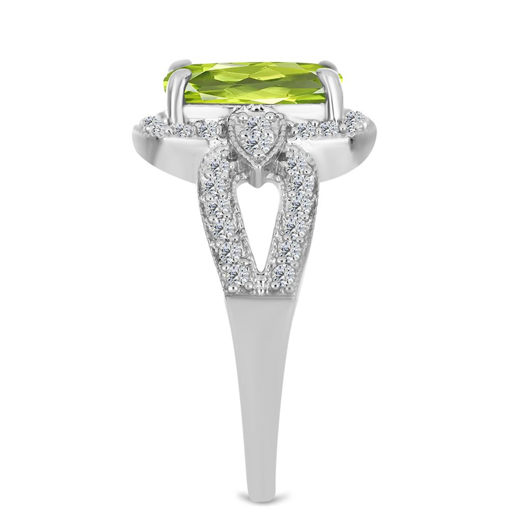 Inel din Argint 925 ( 3.48 grame ) cu Peridot Changbai și Topaz Alb 3.11 Carate 4 