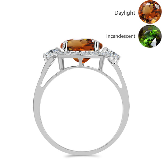 Inel din Argint 925 ( 3.39 grame ) cu Zultanit Anatolian Certificat cultivat în laborator și Topaz Alb 7.23 Carate