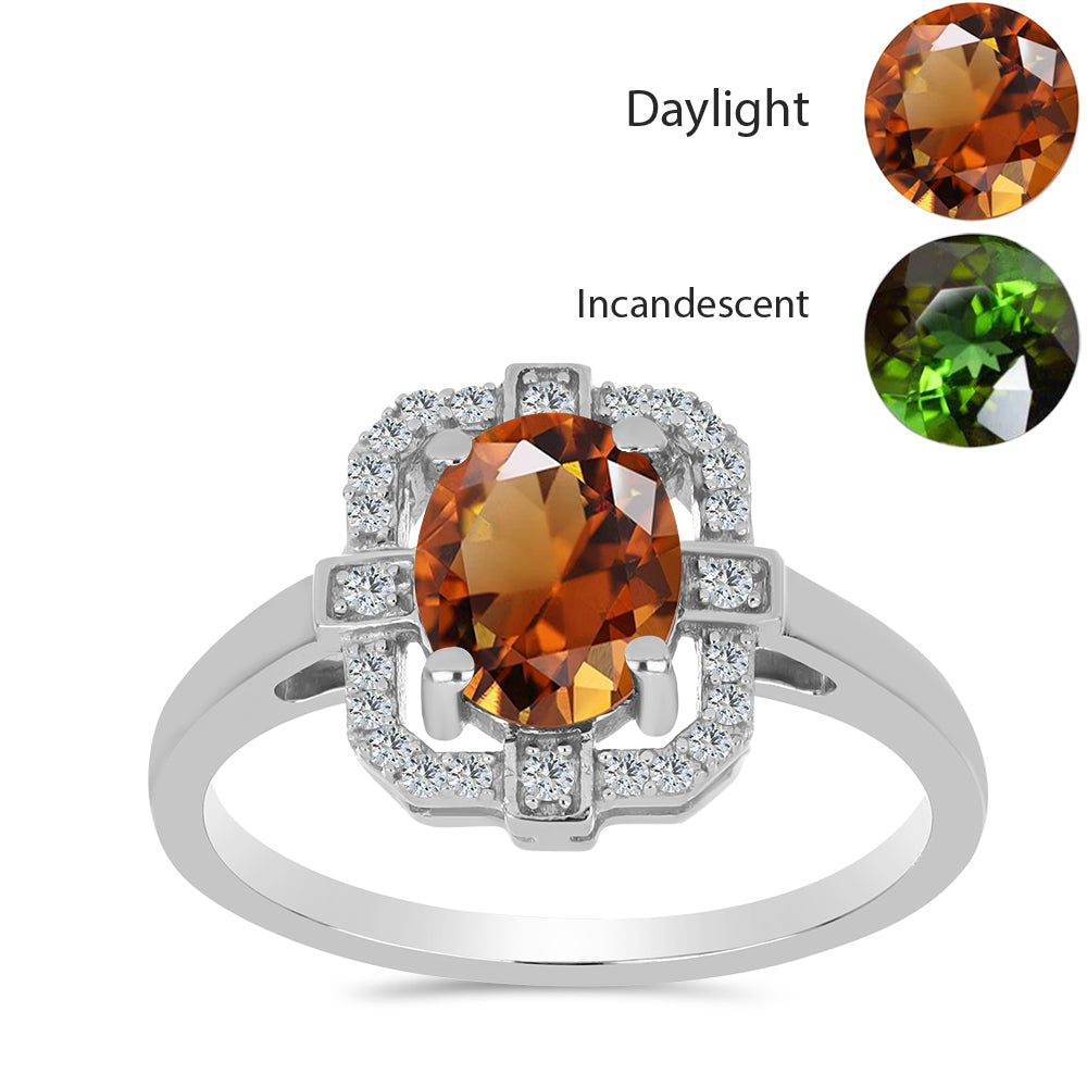 Inel din Argint 925 ( 3.09 grame ) cu Zultanit Anatolian Certificat cultivat în laborator și Topaz Alb 2.37 Carate 3 