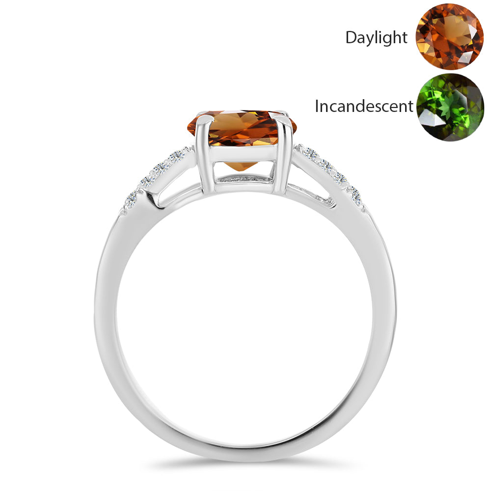 Inel din Argint 925 ( 2.28 grame ) cu Zultanit Anatolian Certificat cultivat în laborator și Topaz Alb 1.63 Carate 2 