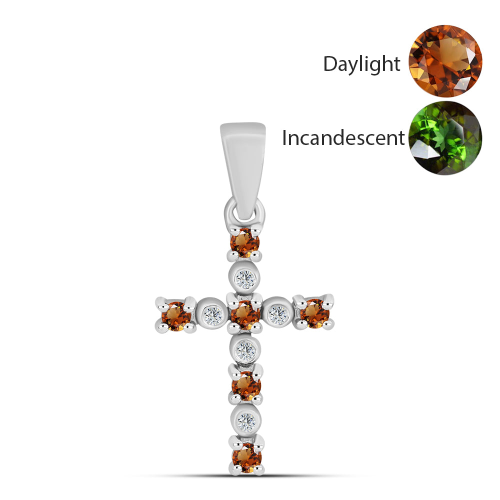 Cruce Pandantiv din Argint 925 ( 1.05 grame ) cu Zultanit Anatolian Certificat cultivat în laborator și Topaz Alb 0.3 Carate 1 