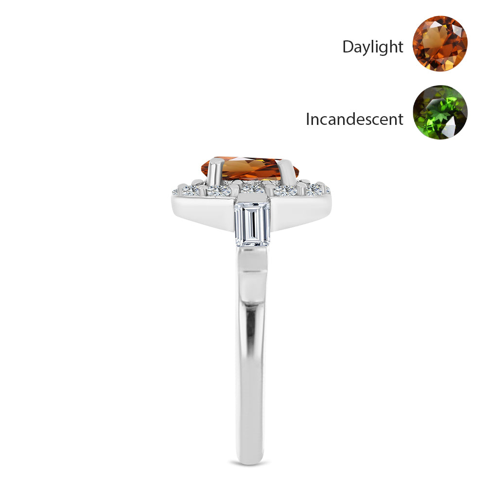 Inel din Argint 925 ( 2.53 grame ) cu Zultanit Anatolian Certificat cultivat în laborator și Topaz Alb 2.45 Carate