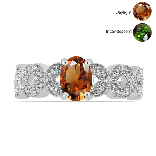 Inel din Argint 925 ( 2.86 grame ) cu Zultanit Anatolian Certificat cultivat în laborator și Topaz Alb 1.02 Carate