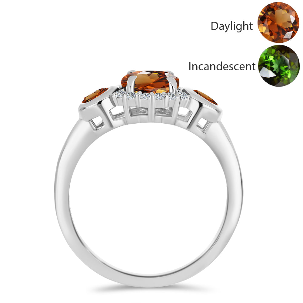 Inel din Argint 925 ( 2.4 grame ) cu Zultanit Anatolian Certificat cultivat în laborator și Topaz Alb 1.43 Carate 2 