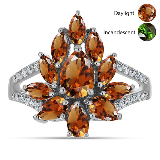 Inel din Argint 925 ( 3.88 grame ) cu Zultanit Anatolian Certificat cultivat în laborator și Topaz Alb 3.12 Carate