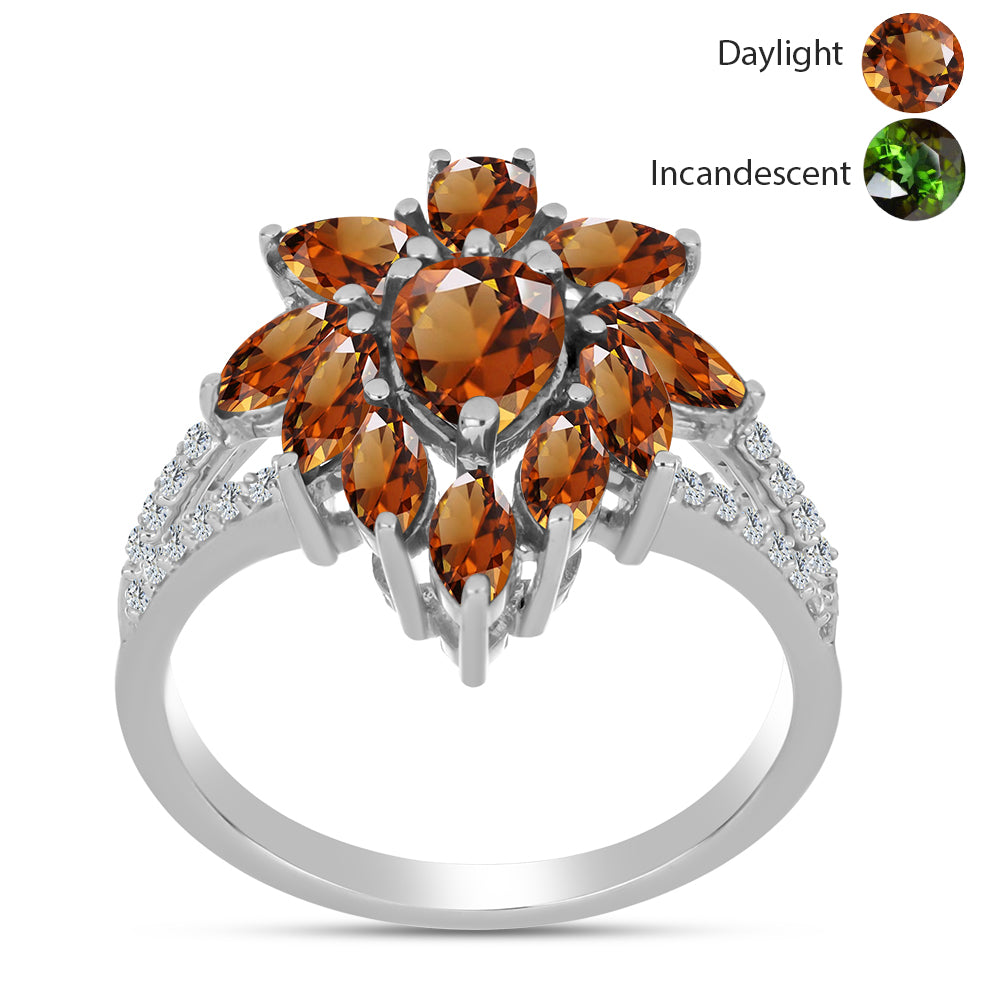 Inel din Argint 925 ( 3.88 grame ) cu Zultanit Anatolian Certificat cultivat în laborator și Topaz Alb 3.12 Carate 3 