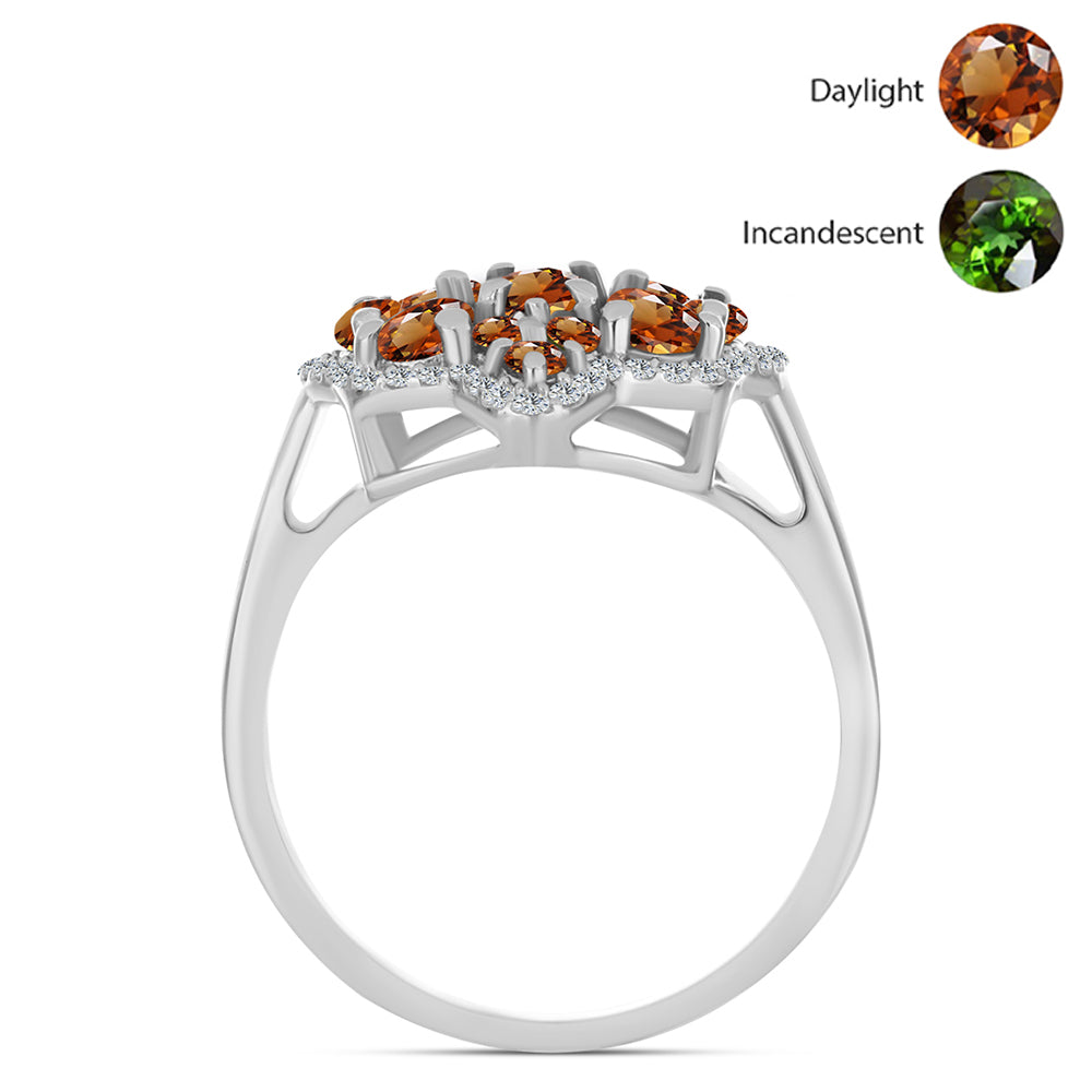 Inel din Argint 925 ( 4.28 grame ) cu Zultanit Anatolian Certificat cultivat în laborator și Topaz Alb 2.47 Carate 2 