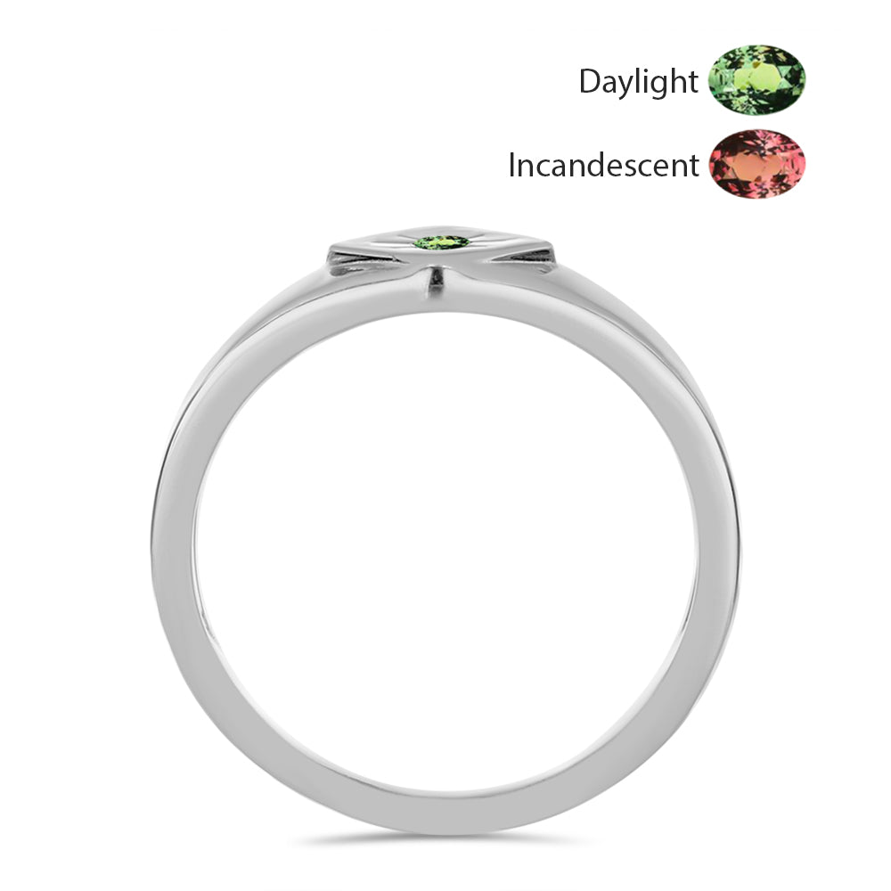 Inel din Argint 925 ( 2.57 grame ) cu Alexandrit Natural 0.04 Carate 3 