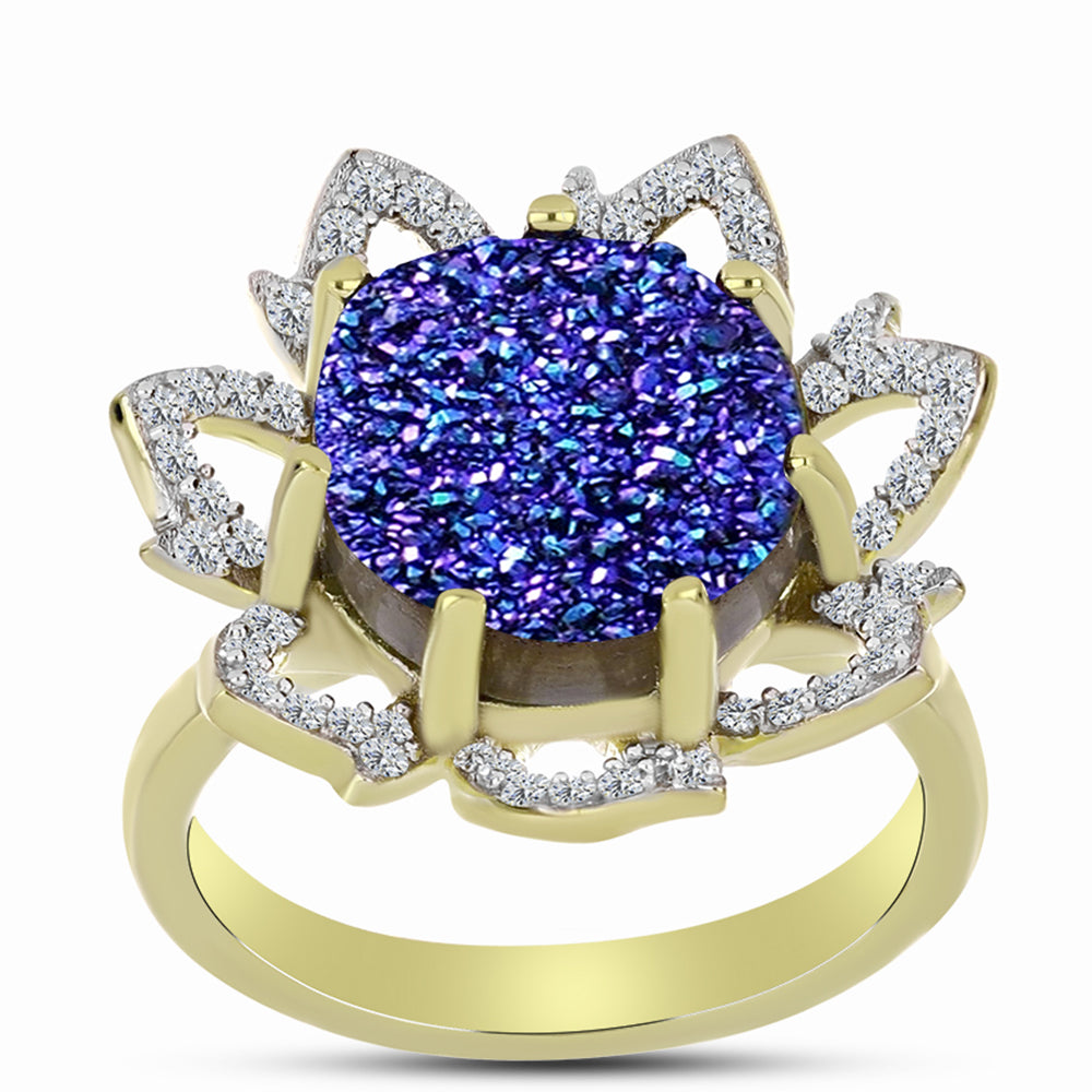 Inel din Argint 925 Placat cu Aur ( 5.56 grame ) cu Drusă Violet și Topaz Alb 6.04 Carate