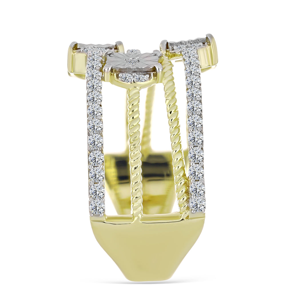Inel din Argint 925 Placat cu Aur ( 6.06 grame ) cu Diamant Alb și Topaz Alb 0.79 Carate 8 