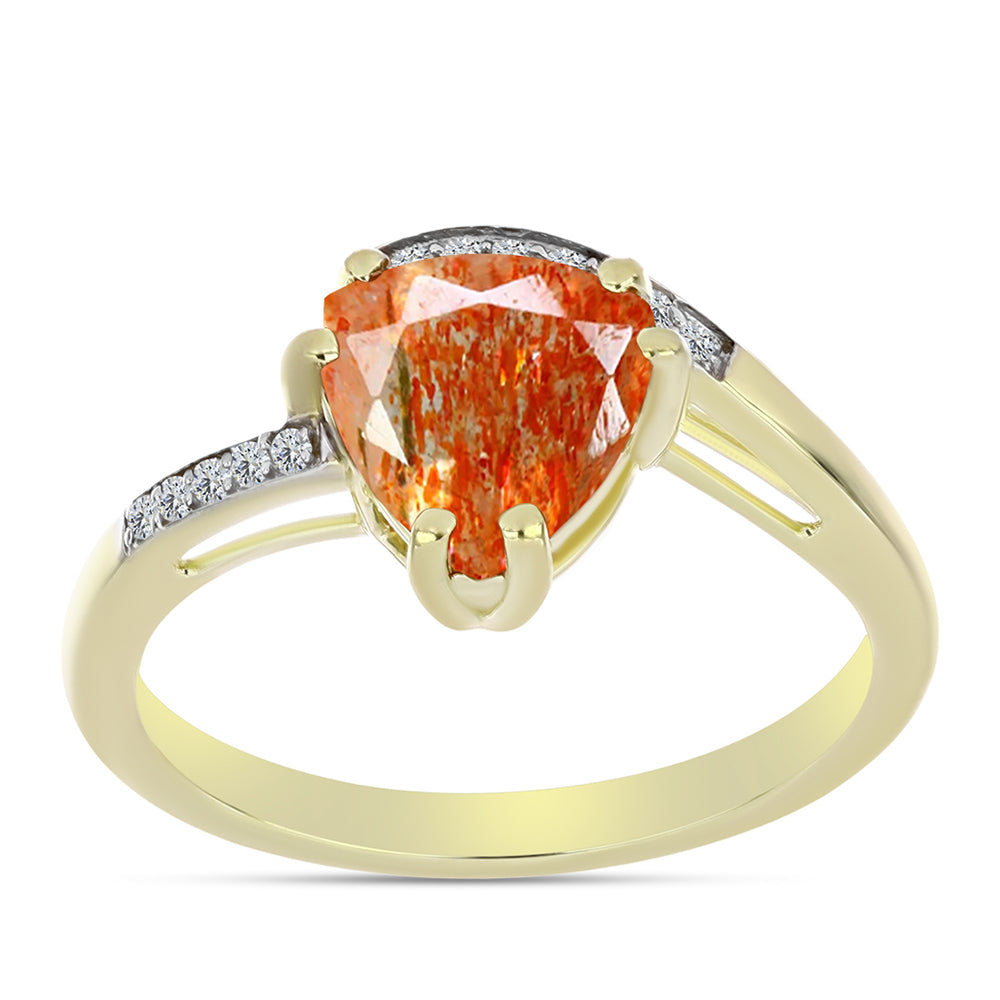 Inel din Argint 925 Placat cu Aur ( 2.61 grame ) cu Piatra Soarelui Oregon și Topaz Alb 2.08 Carate
