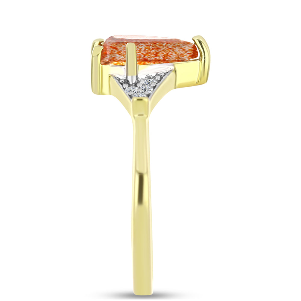 Inel din Argint 925 Placat cu Aur ( 2.58 grame ) cu Piatra Soarelui Oregon și Topaz Alb 1.38 Carate 4 