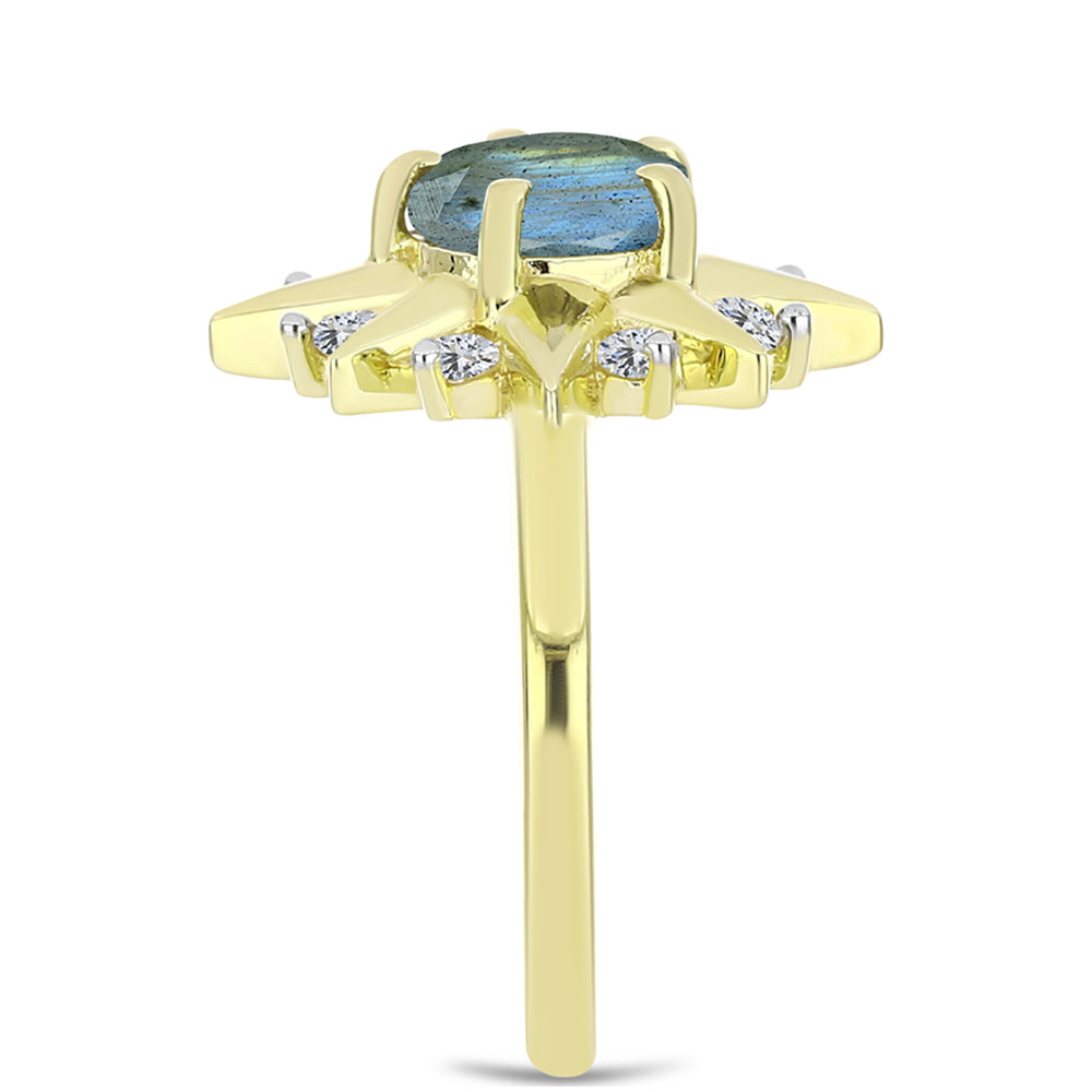 Inel din Argint 925 Placat cu Aur ( 4.08 grame ) cu Labradorit și Topaz Alb 1.57 Carate 4 