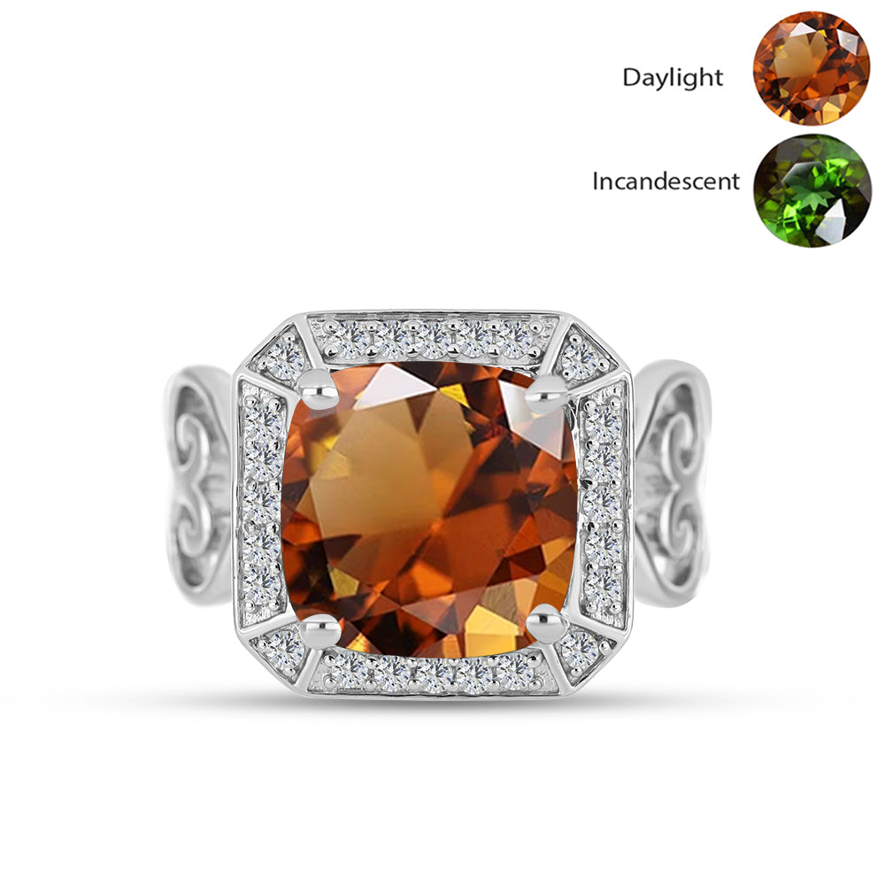 Inel din Argint 925 ( 5.75 grame ) cu Zultanit Anatolian Certificat cultivat în laborator și Topaz Alb 7.82 Carate