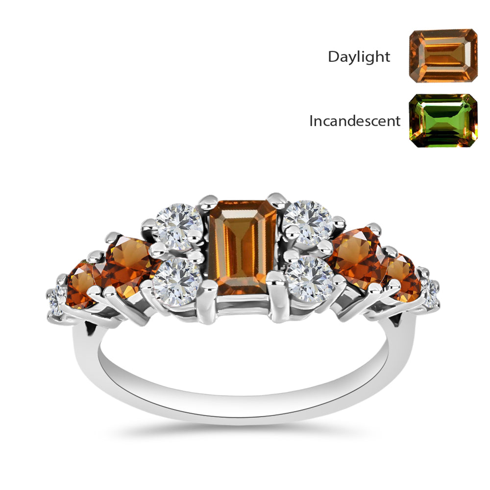 Inel din Argint 925 ( 2.57 grame ) cu Zultanit Anatolian Certificat cultivat în laborator și Topaz Alb 2.15 Carate