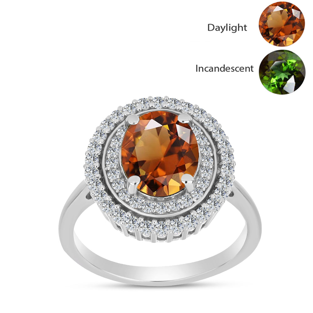 Inel din Argint 925 ( 3.62 grame ) cu Zultanit Anatolian Certificat cultivat în laborator și Topaz Alb 4.13 Carate