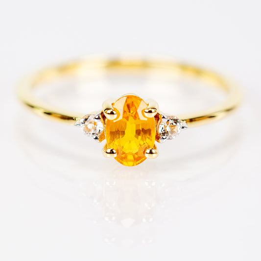Inel din Argint 925 Placat cu Aur ( 1.35 grame ) cu Safir Rosebery Galben și Topaz Alb 0.68 Carate