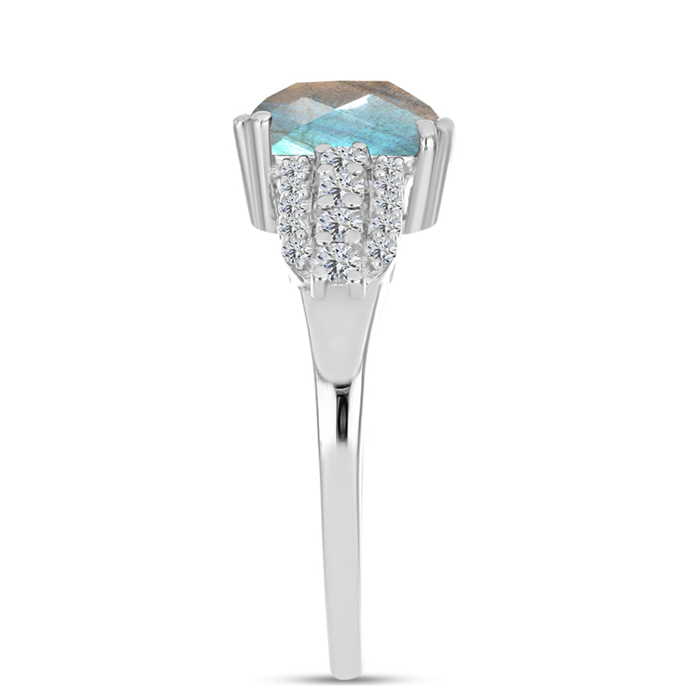 Inel din Argint 925 ( 2.77 grame ) cu Labradorit și Topaz Alb 3.23 Carate 4 