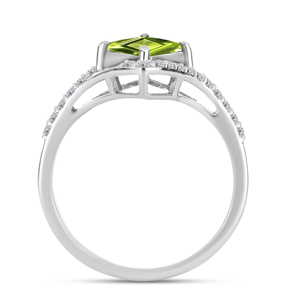 Inel din Argint 925 ( 3.02 grame ) cu Peridot Changbai și Topaz Alb 1.48 Carate 2 