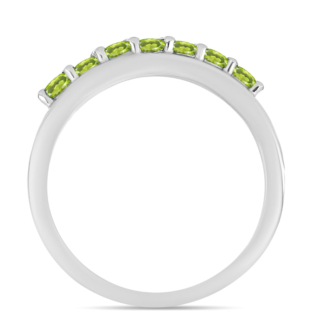 Inel din Argint 925 ( 3.51 grame ) cu Peridot Changbai 0.52 Carate