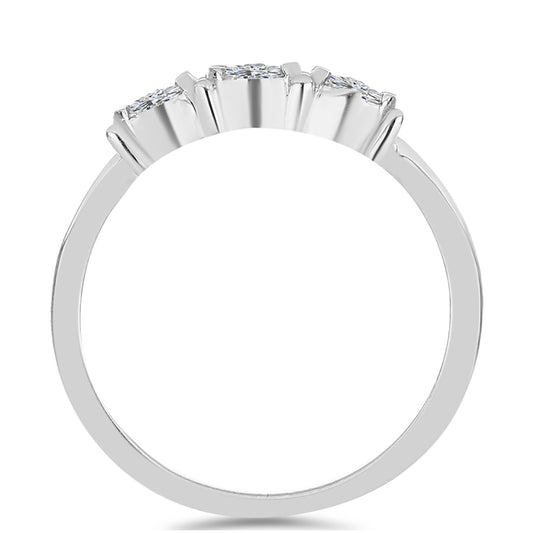 Inel din Argint 925 ( 2 grame ) cu Diamant Alb 0.31 Carate