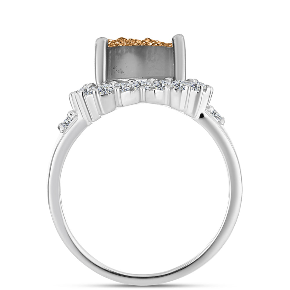 Inel din Argint 925 ( 4.09 grame ) cu Drusy Auriu și Topaz Alb 6.62 Carate