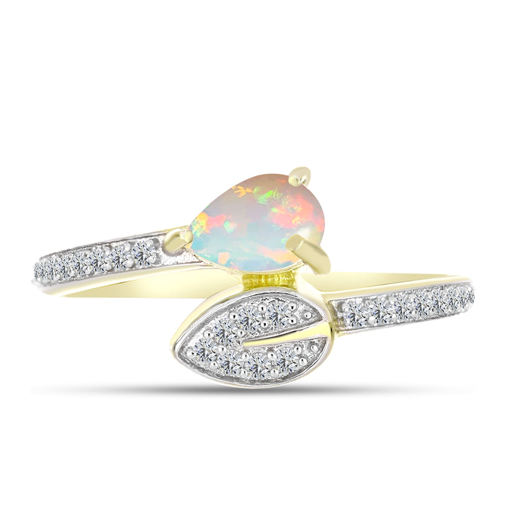 Inel din Argint 925 Placat cu Aur ( 2.24 grame ) cu Opal Welo și Topaz Alb 0.69 Carate