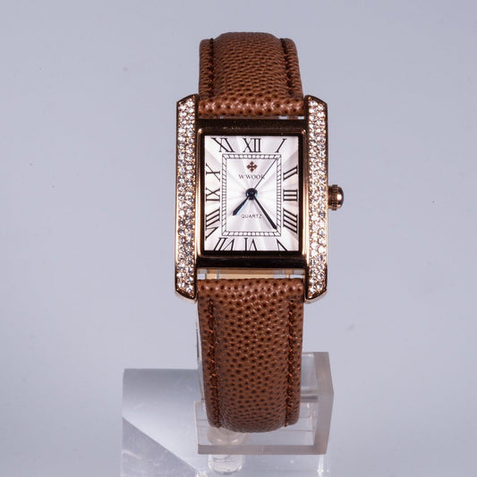 Ceas din Oțel Inoxidabil ,Curea din Piele Maro, Cadran Alb și Zirconiu - Bijuterii TV