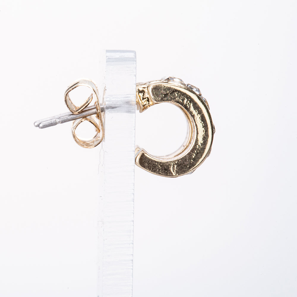 SET de 3 piese din Aliaj placat cu Aur cu Ceas (curea din aliaj, cadran alb), Colier de 44-48 cm și 1 pereche de Cercei cu cristale Emporia.