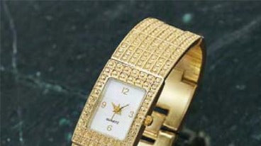 Ceas din Aliaj Placat cu Aur